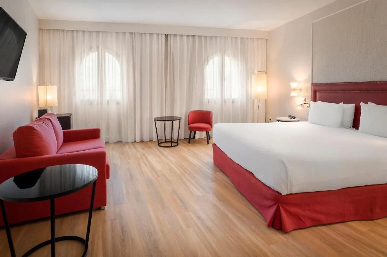 Exe Sevilla Macarena 4*, Севилья Испания